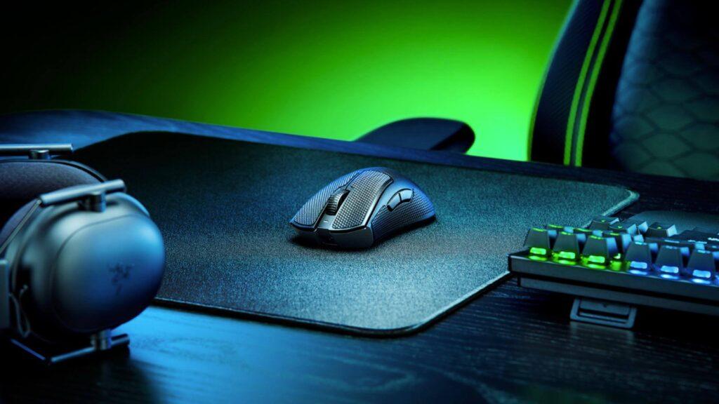 DeathAdder V3 Pro