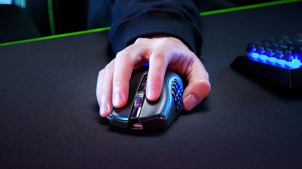 Razer Naga V2 Pro, Razer Naga V2 HyperSpeed