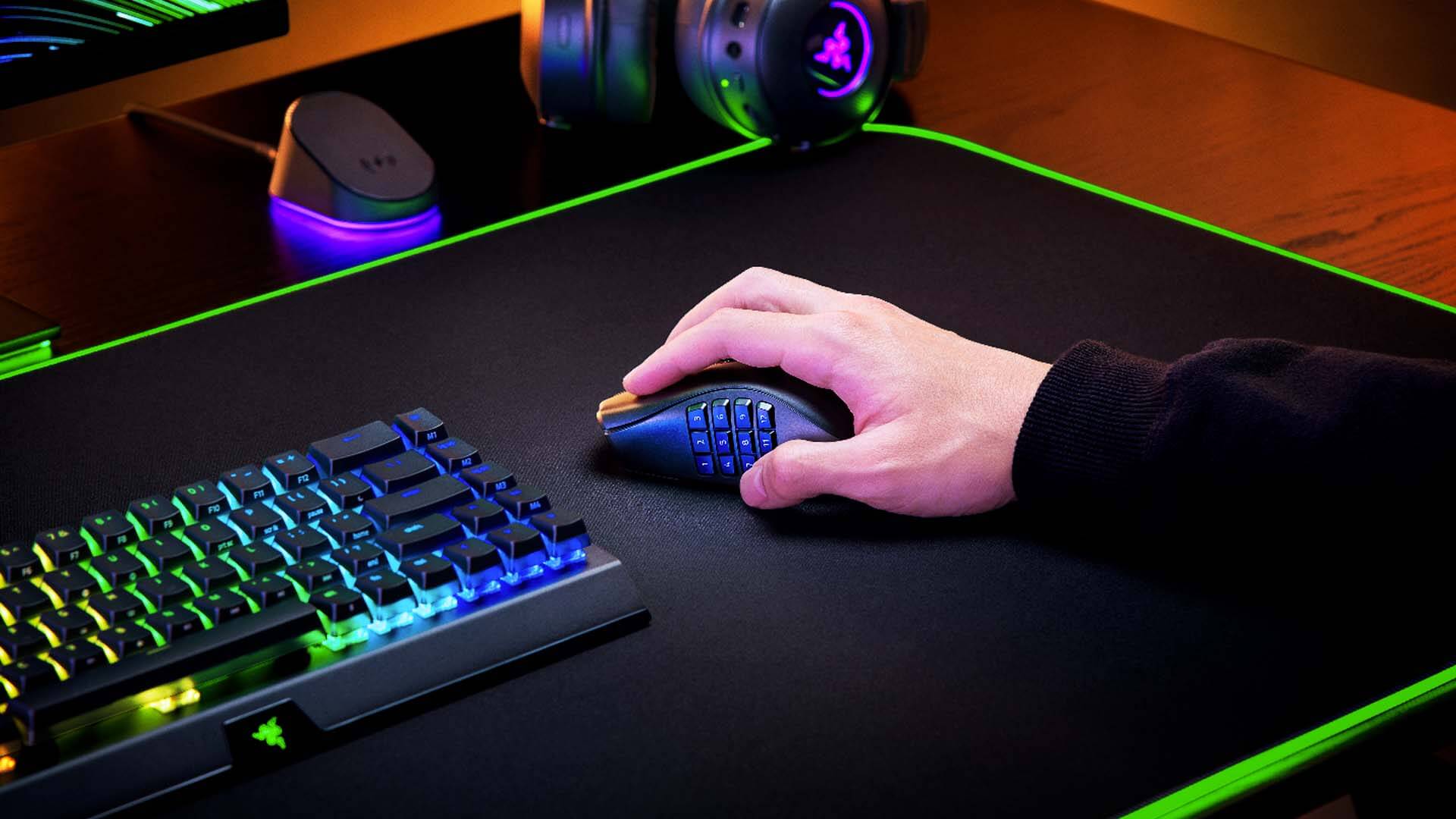 Razer Naga V2 Pro, Razer Naga V2 HyperSpeed